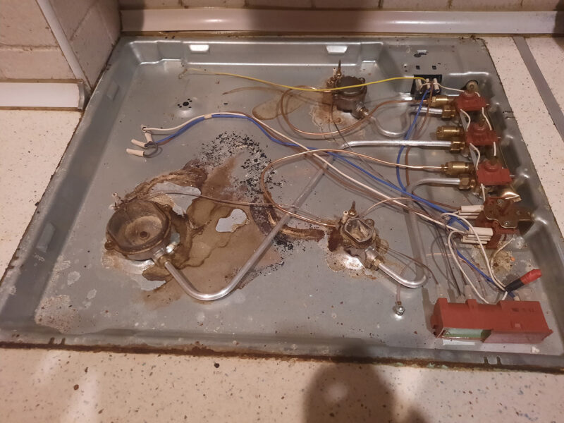 Qaz plitesi ustasi - Ustaxidmeti.az