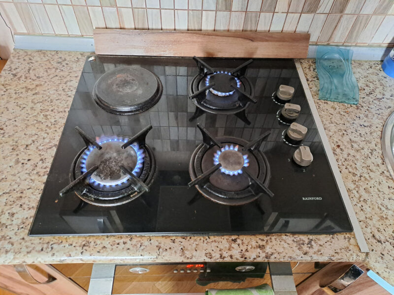 Qaz plitəsi ustası - Ustaxidmeti.az